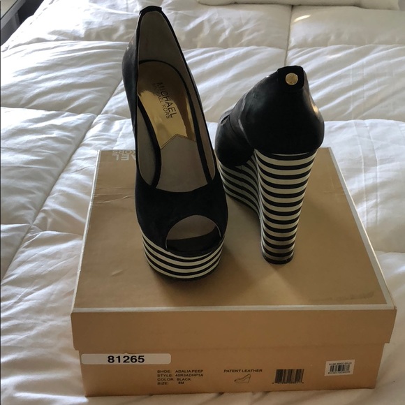 Shoes - Picture 2 of 2